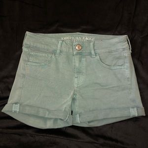 American Eagle Shorts - Midi